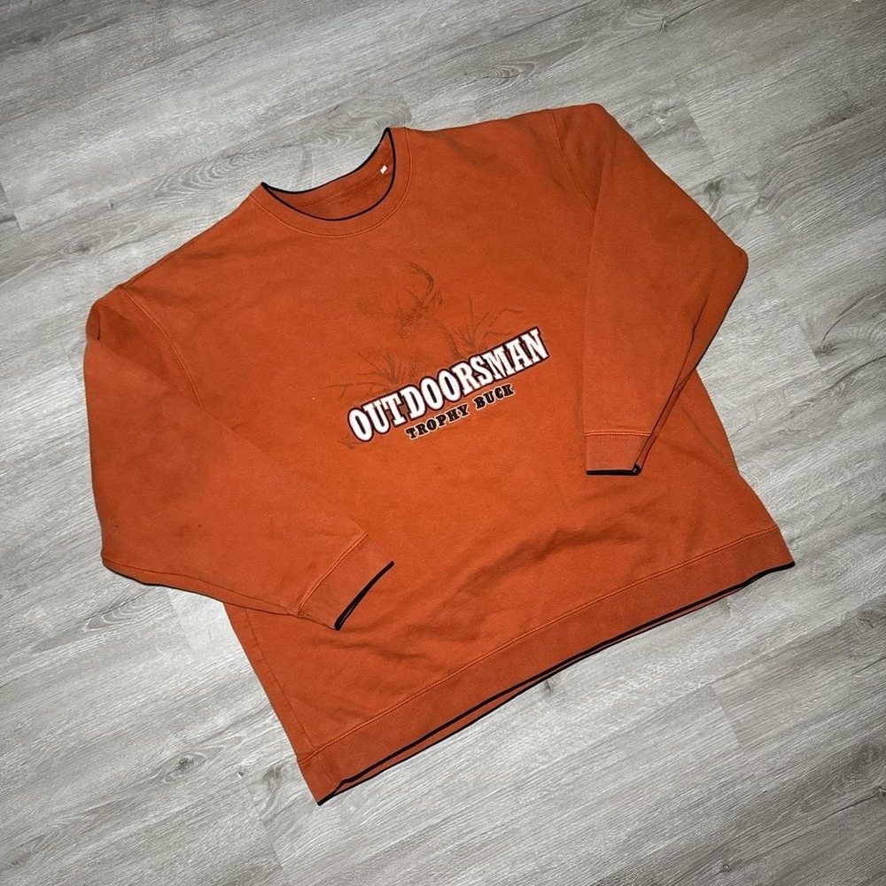 Outdoorsman hunting deer grandpa sweatshirt